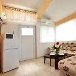 Ella Apartament