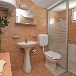Ella Apartman