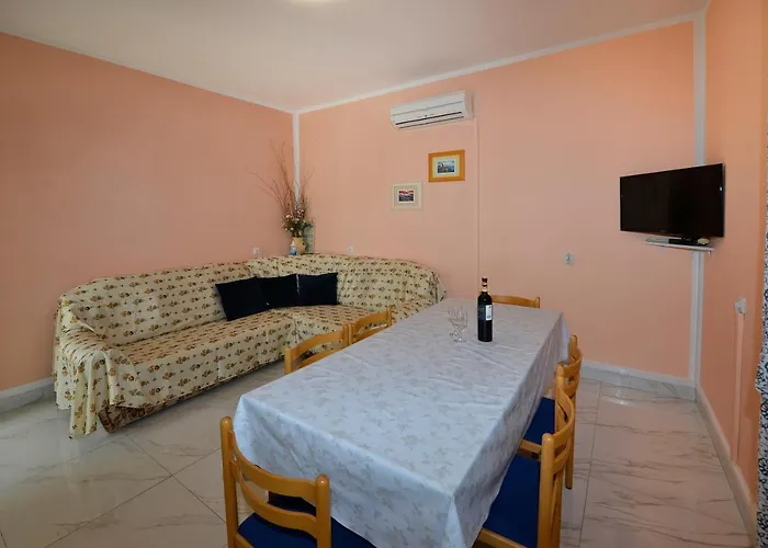 Ella Appartamento Porec