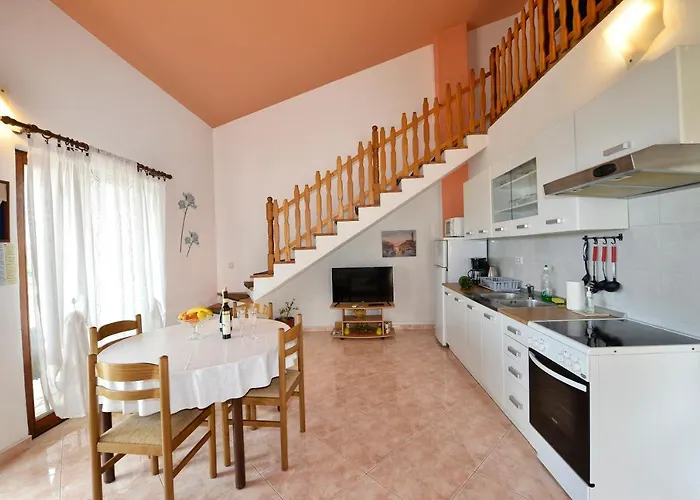 Ella * Porec