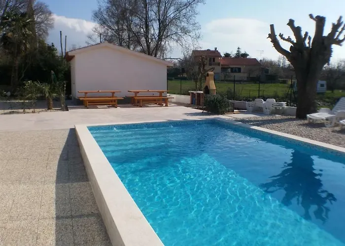 Ella * Porec