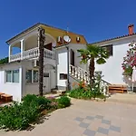 Apartamento Ella *