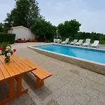 Ella Apartamento Poreč