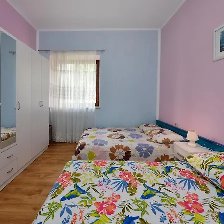 Apartment Ella