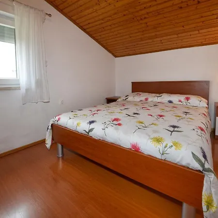 Ella Apartmán Poreč